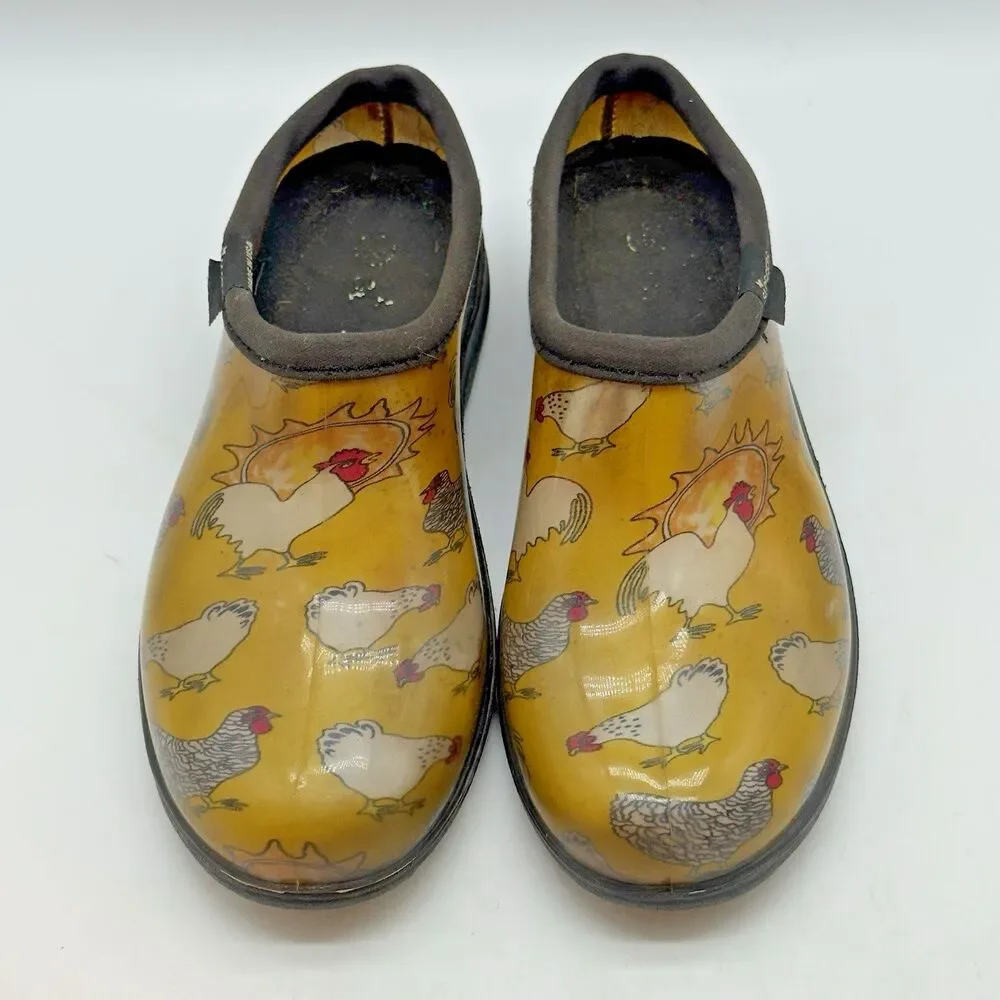 Sloggers Rain & Garden Shoes Women's 7 Waterproof Slip On Yellow Chicken Print